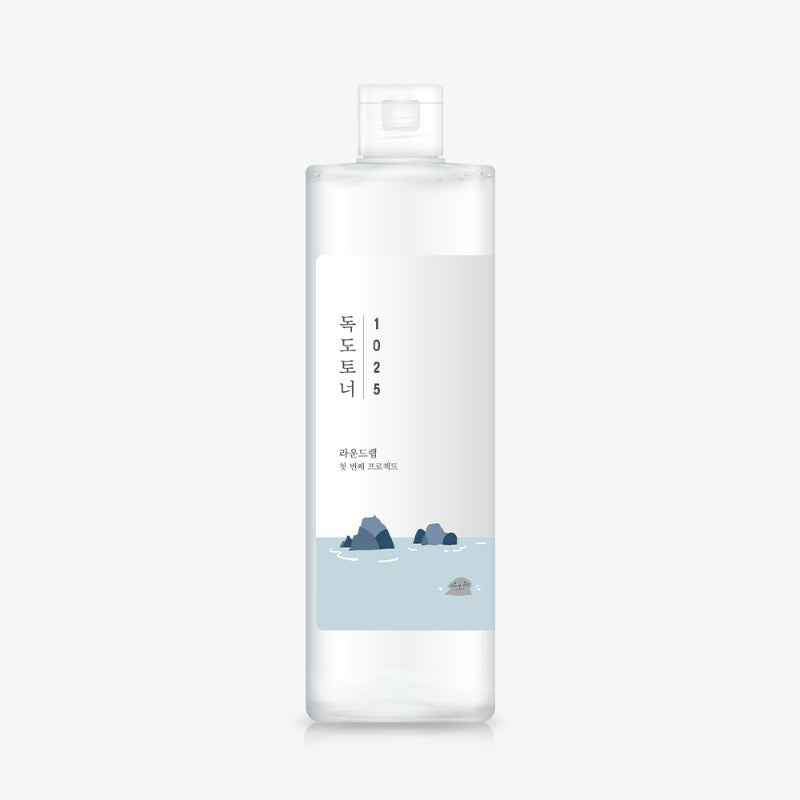 ROUND LAB 1025 Dokdo Toner 500 ml bottle on a light background — official manufacturer photograph